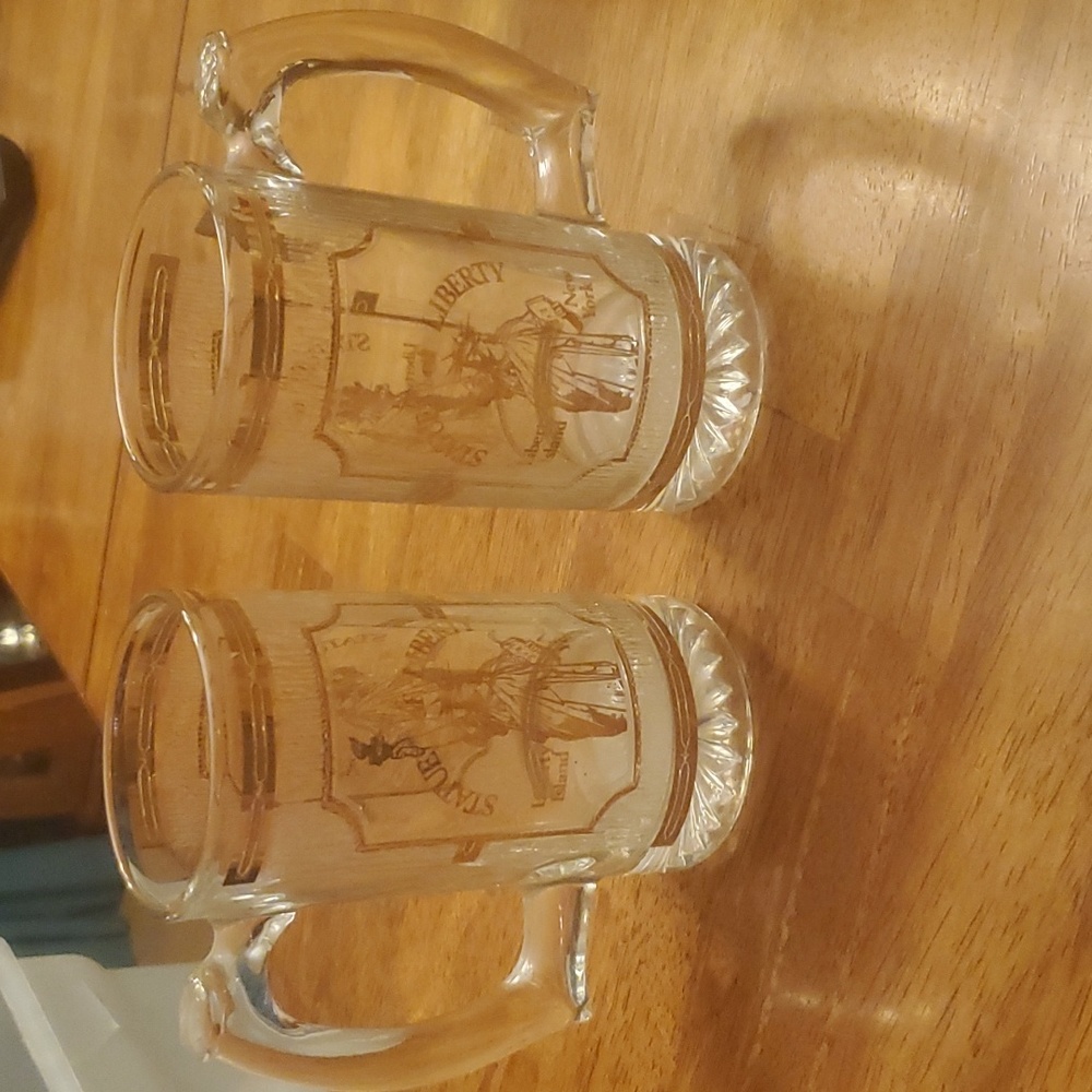 2 Vintage Statue of Liberty Stein Mugs 23k Gold Culver